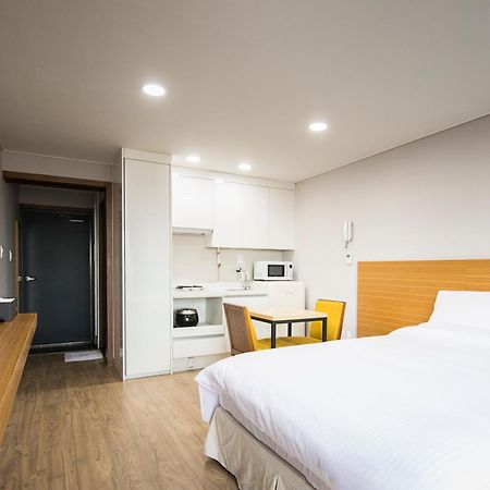 W Ocean Pension Согвипхо Экстерьер фото