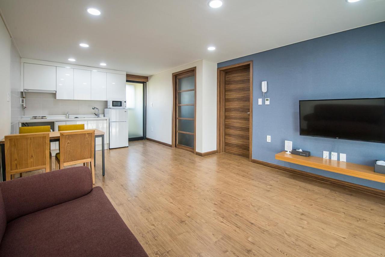 W Ocean Pension Согвипхо Экстерьер фото